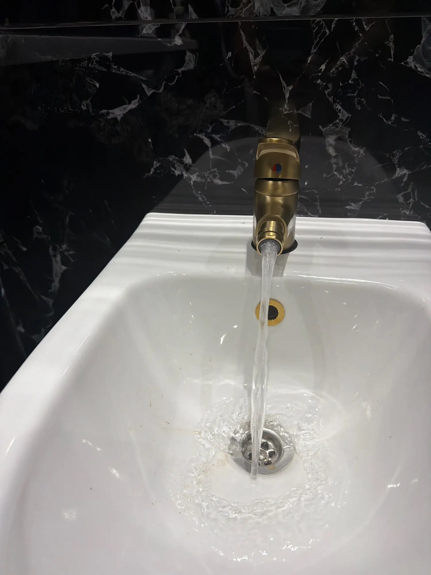 Brass Bathroom Faucet Vessel Sink Mixer Tap Hot Cold Water Control