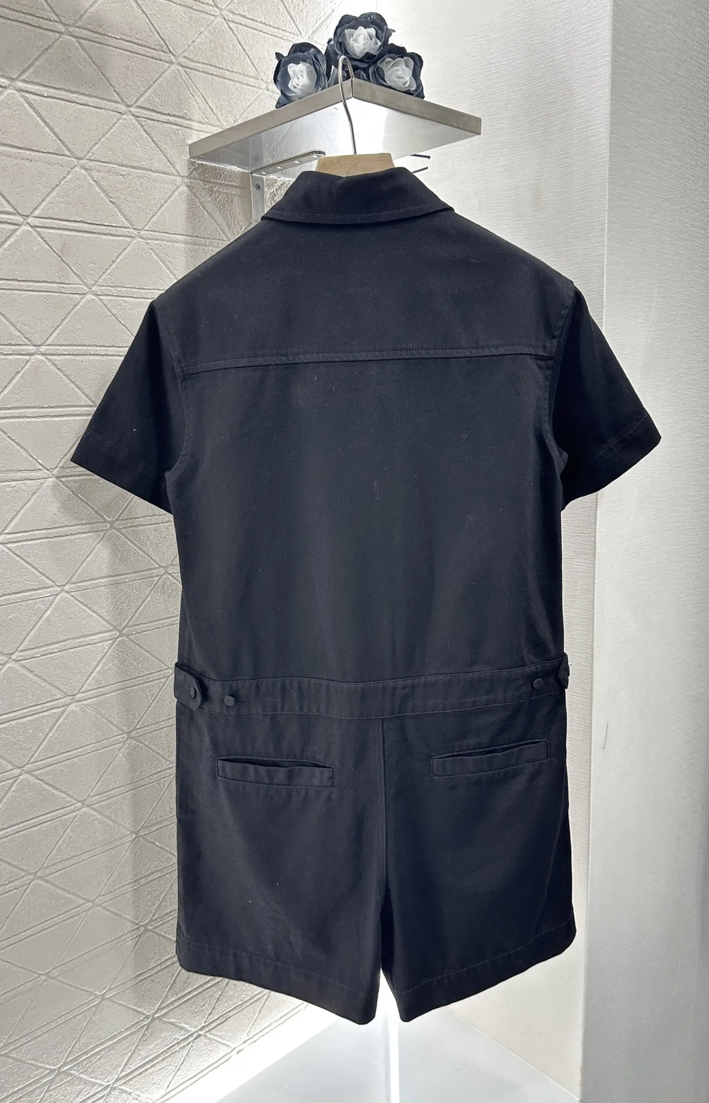 

2025 Summer New Women's Short Sleeved Jumpsuit with Twill Cotton Material Lapel Button Open Pocket Casual Metal Chain WYY-100