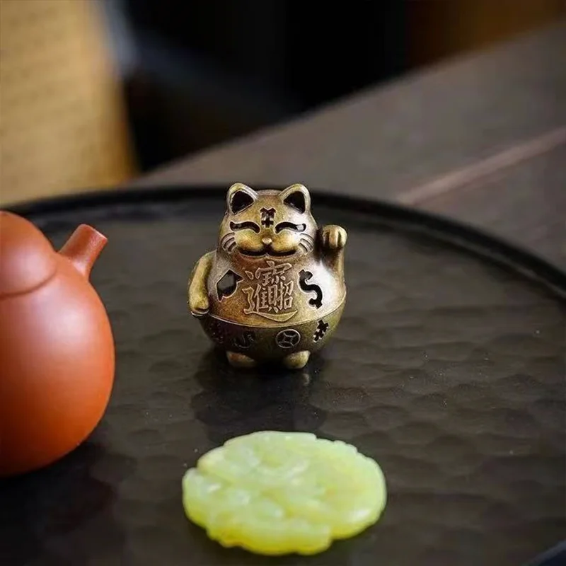 Lucky Cat Incense Burner Elega - Home Office Feng Shui 评论和价格