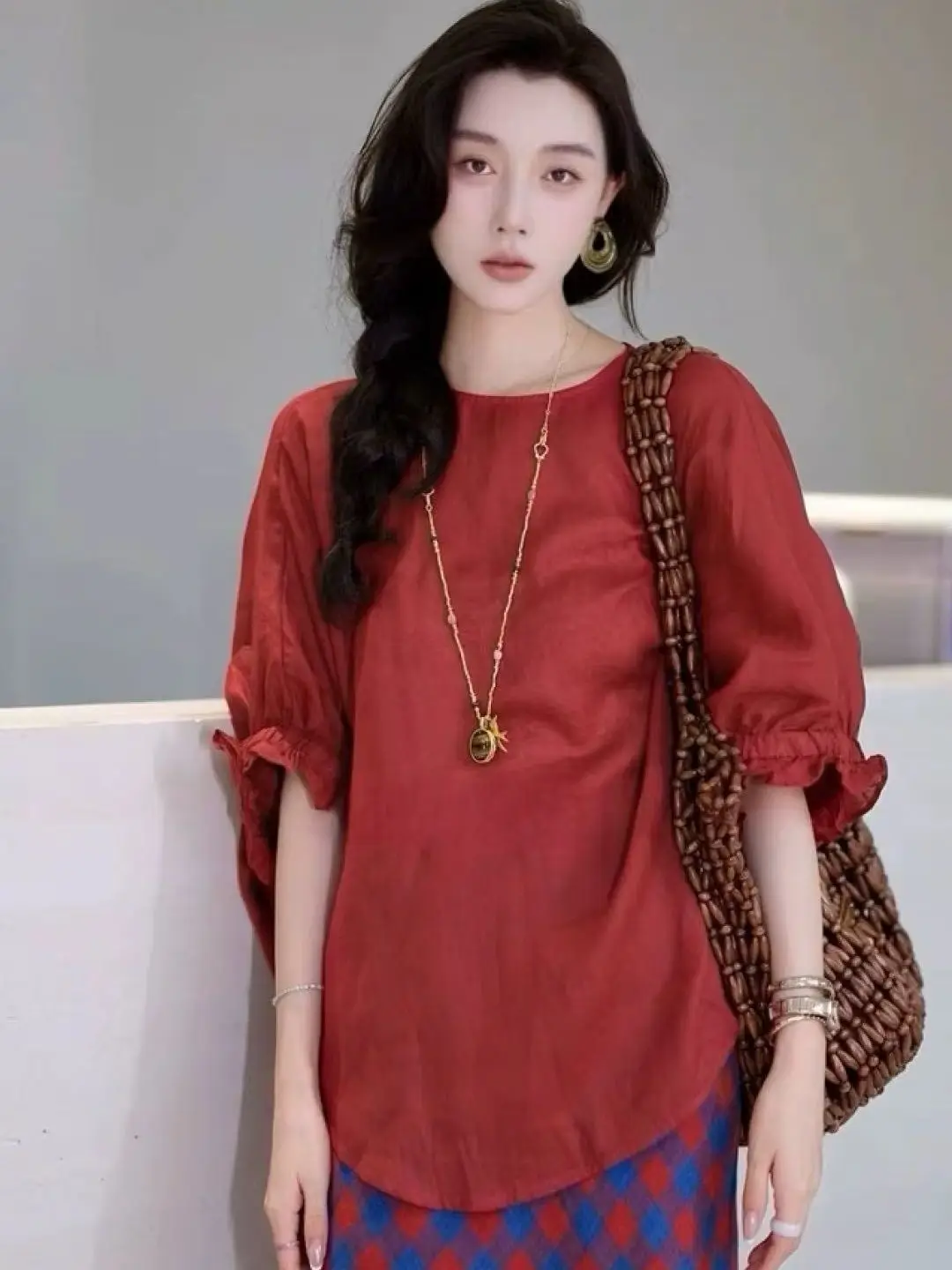 

High quality batwing sleeves linen shirt and plaid skirt set