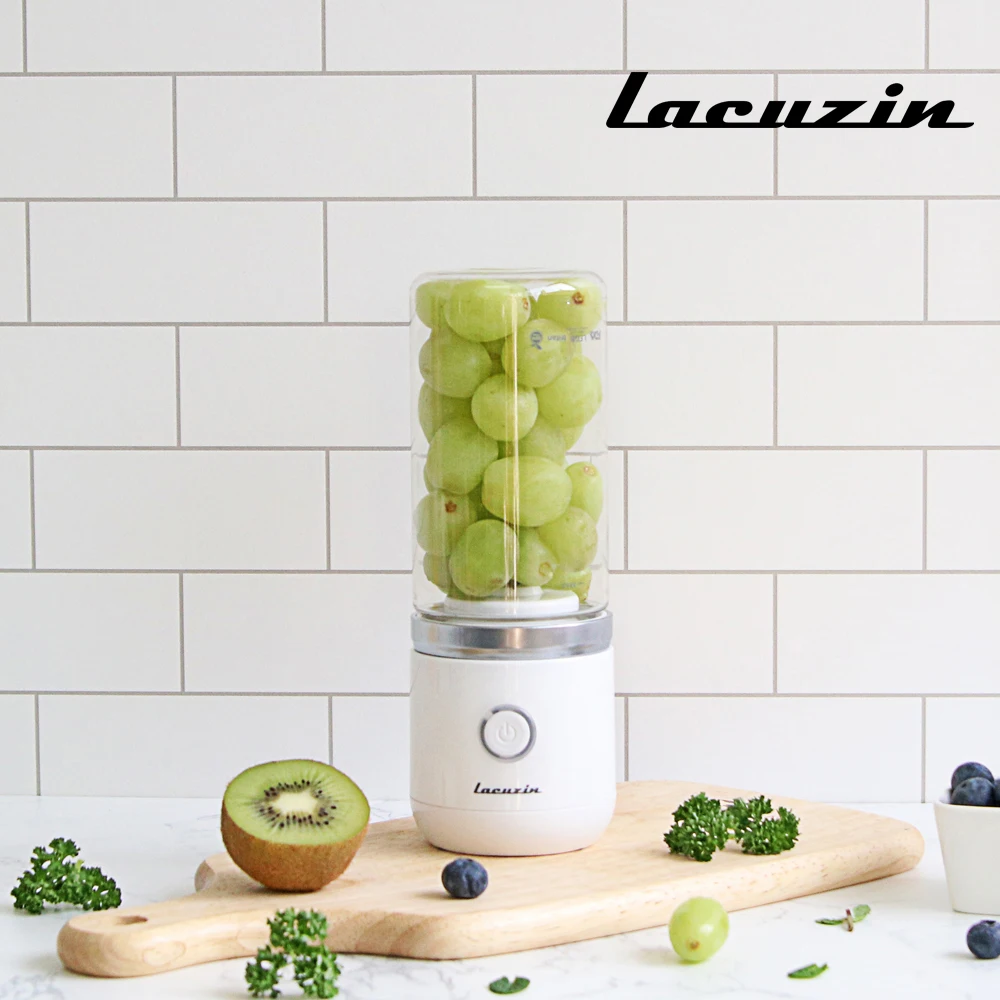 Portable Tumbler Wireless Blender Protein Shaker Professional Portable Blender Electric Juicer Fruit Mixers USB Rechargeable Smoothie Mini Blender Personal Juicer