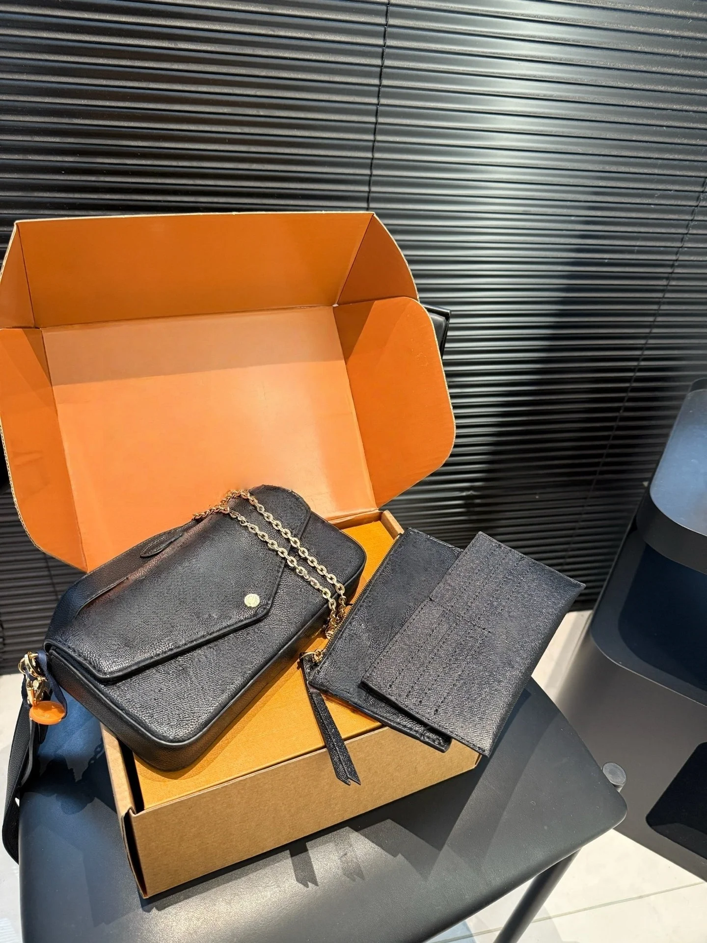 

25. Новая модная компактная визитница, кошелек с цепочкой, многофункциональная сумка