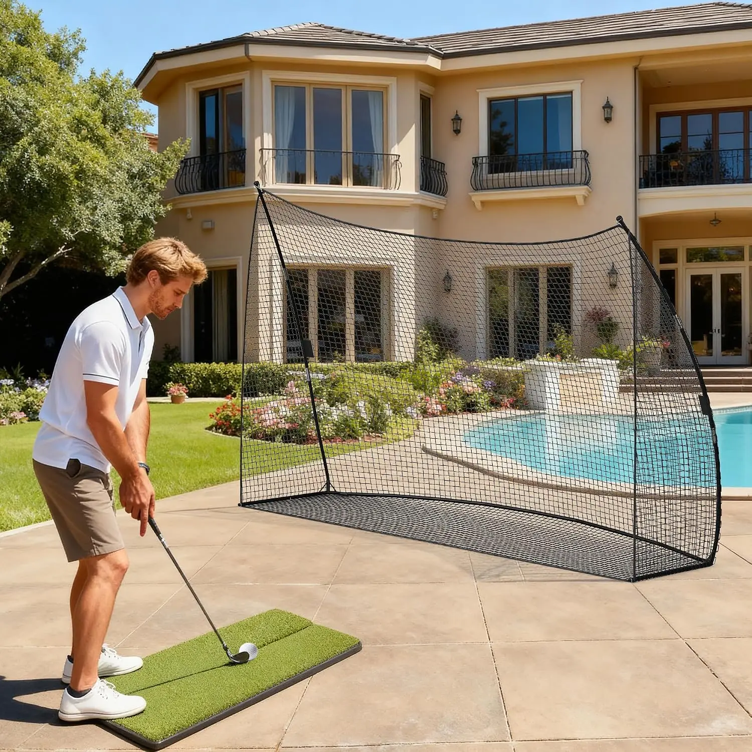 Filets d'entraînement de golf robustes 10x7x3 pieds avec sac de transport |   Matériaux durables Structure stable et robuste Conception spacieuse avec tapis en gazon réaliste Montage rapide et rangement pratique