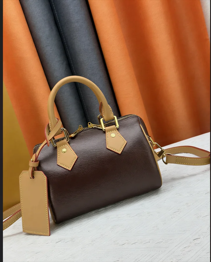 

Ladies' Luxury Bag Retro Hand-Held Bowling Bag new Fashion Classic Temperament PU Leather Bag 20.5 x 13.5 x 12cm