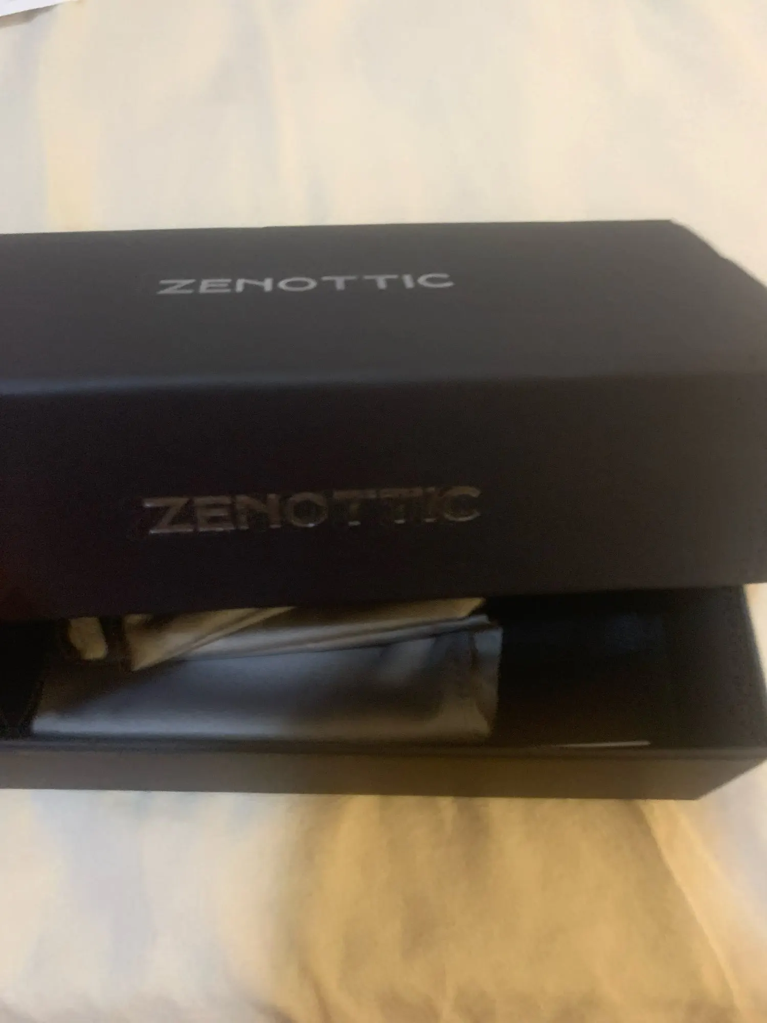 ZENOTTIC Premium Retro Polarized UV400 Sunglasses Review Image