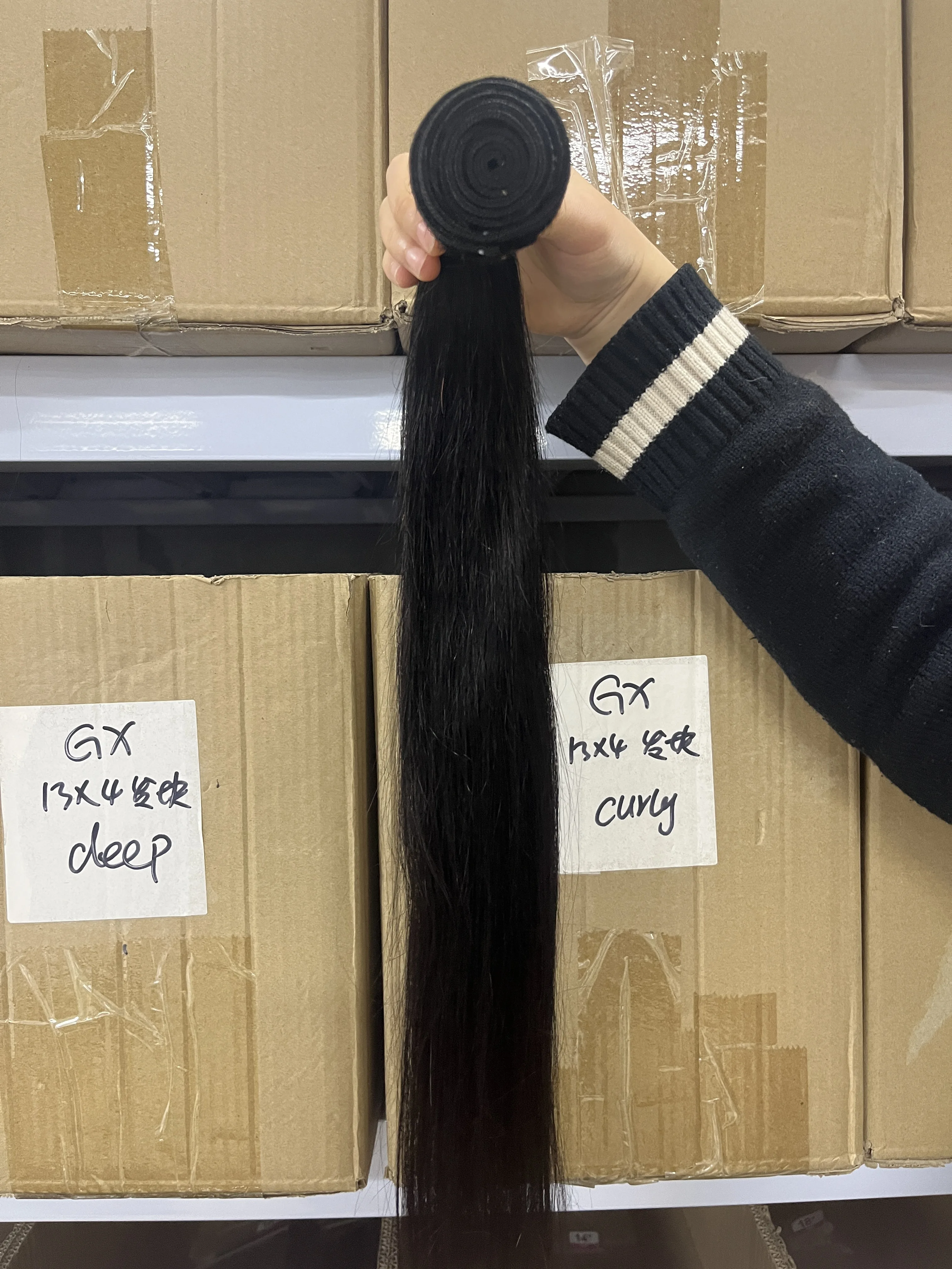 Ciuffi di capelli umani lisci, di alta qualità, per applicazioni di extension brasiliane Remy, colore nero naturale, confezione da 1/3/4 pezzi.