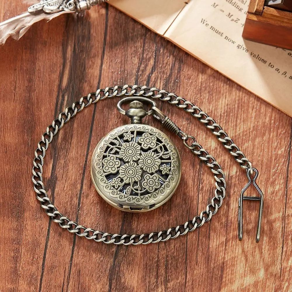 

Top Lovely Mini Necklace Pocket Watch mechanical Rome Numerals Dial Pendant Chain Antique Tiny Clock Gifts for Kids Women