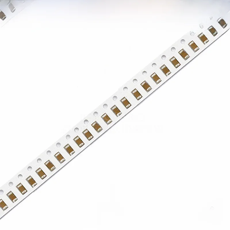100szt 10PF-47UF 1206 SMD 50V X7R Błąd 10% 10uf 106K 0.1UF 1UF 47UF 2.2UF 22UF 1UF Kondensator ceramiczny MLCC 106 476K 104K 105K — zdjęcie 2