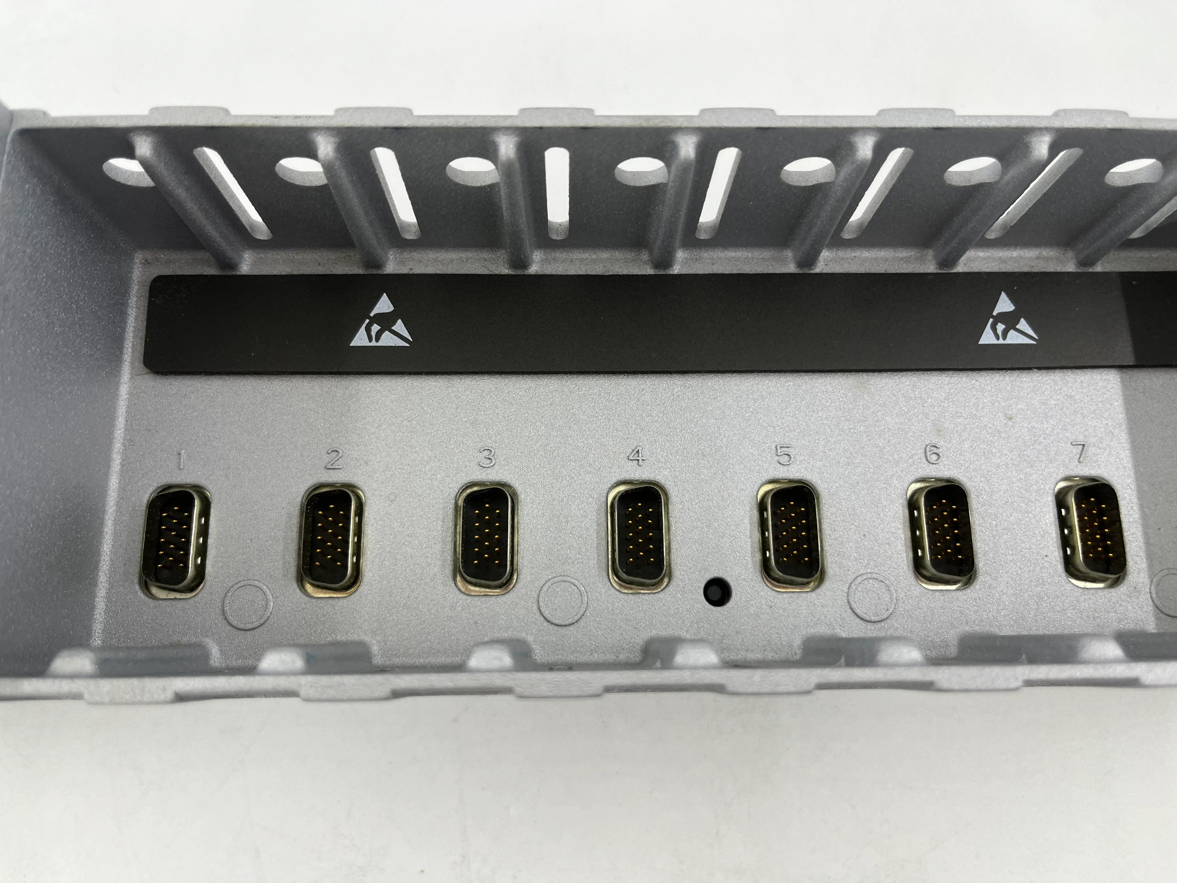National Instruments NI CDAQ-9138 CompactDAQ control