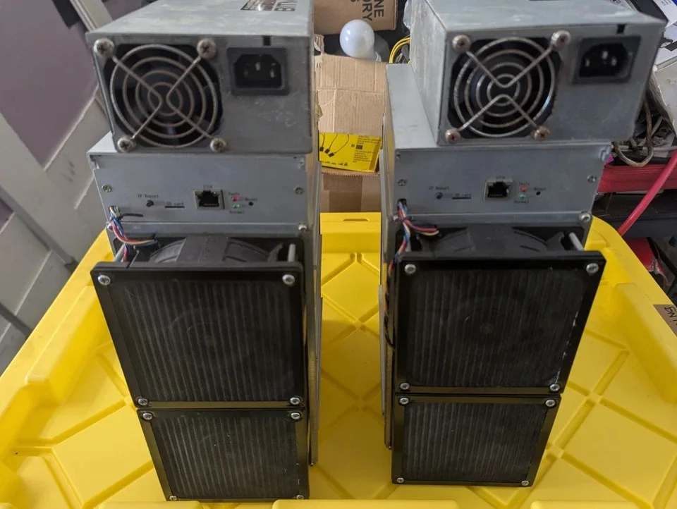 Новый оригинальный Bitmain Antminer Z11 135KSol/s для майнинга Zcash, блок питания APW7 1800W, оборудование для ASIC-майнинга