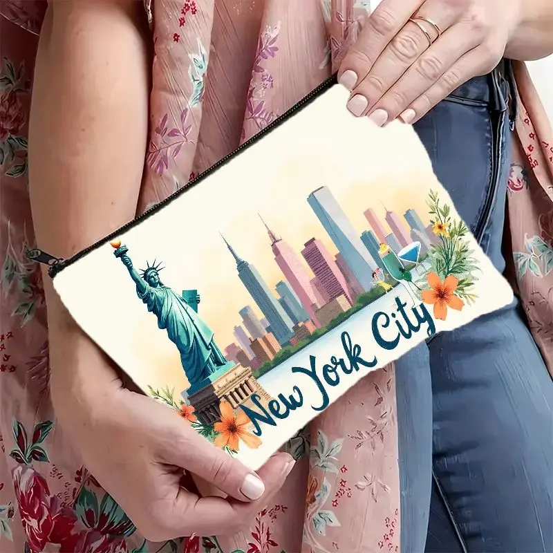 1Pc New York City Skyline and Statue of Liberty Retro Design Multifunctional Travel Makeup Bag, Snack Storage Bag, Stationery Storage Bag, Fashionable Toiletry Bag, Canvas Double-Sided Printed Zipper Pouch