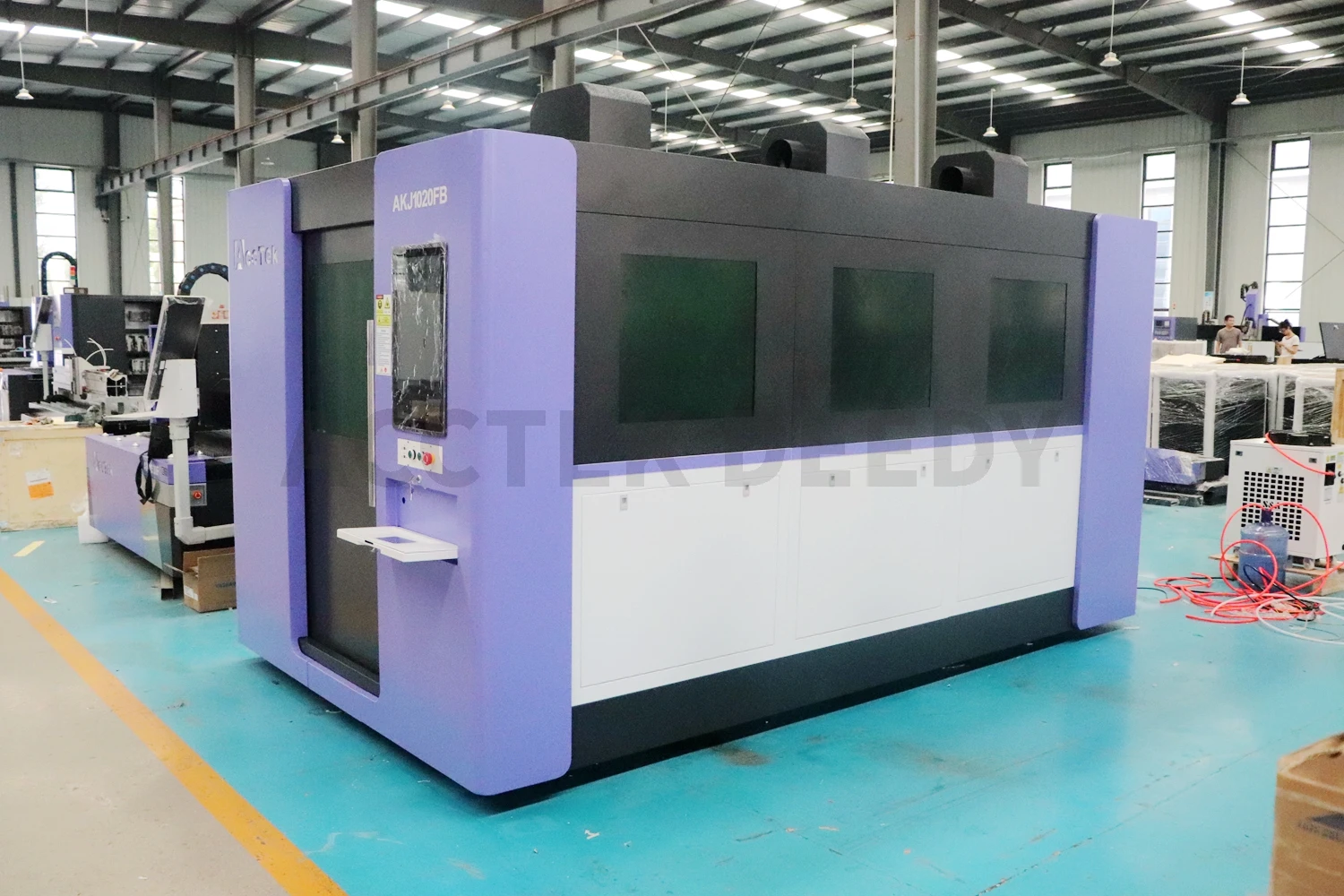 Fast speed 1000W 1500w 2000w 3000w 4000w 3015 iron sheet jewelry cnc 3015 fiber laser metal cutting machine 3000 w