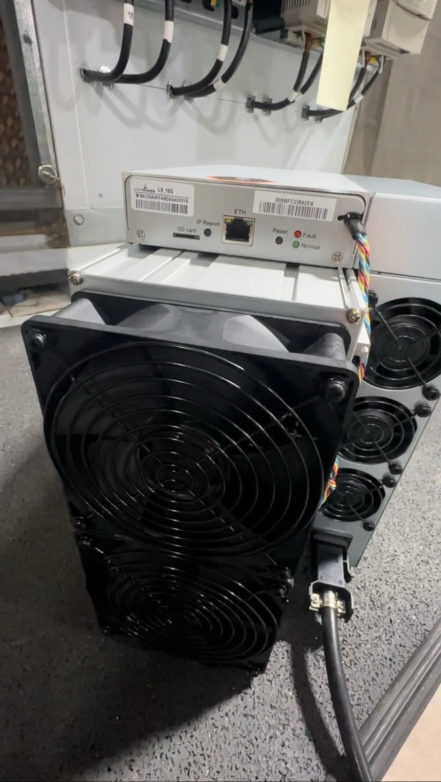 

TC Used BITMAIN Ant miner L9 16GH/S 3162W LTC/DOGE Coin Miner with Warranty