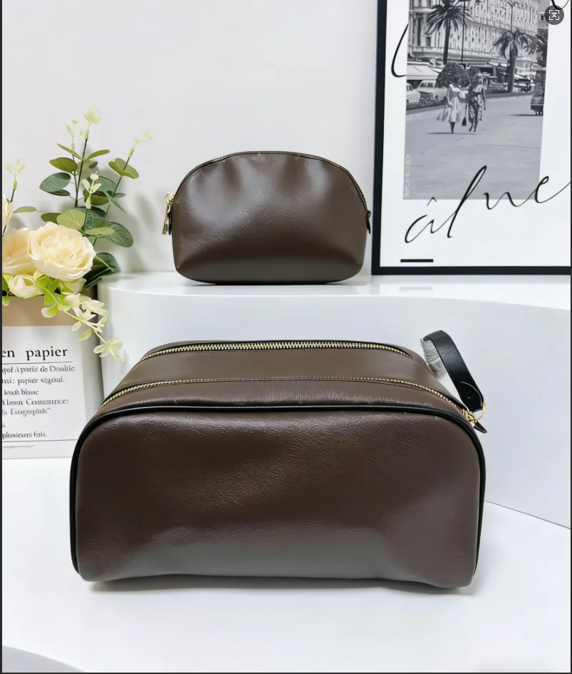 

New Makeup Bag for Women, Large Capacity, Fashionable, Portable, Handheld Makeup Storage Bag, Simple Toilet Bag 2255