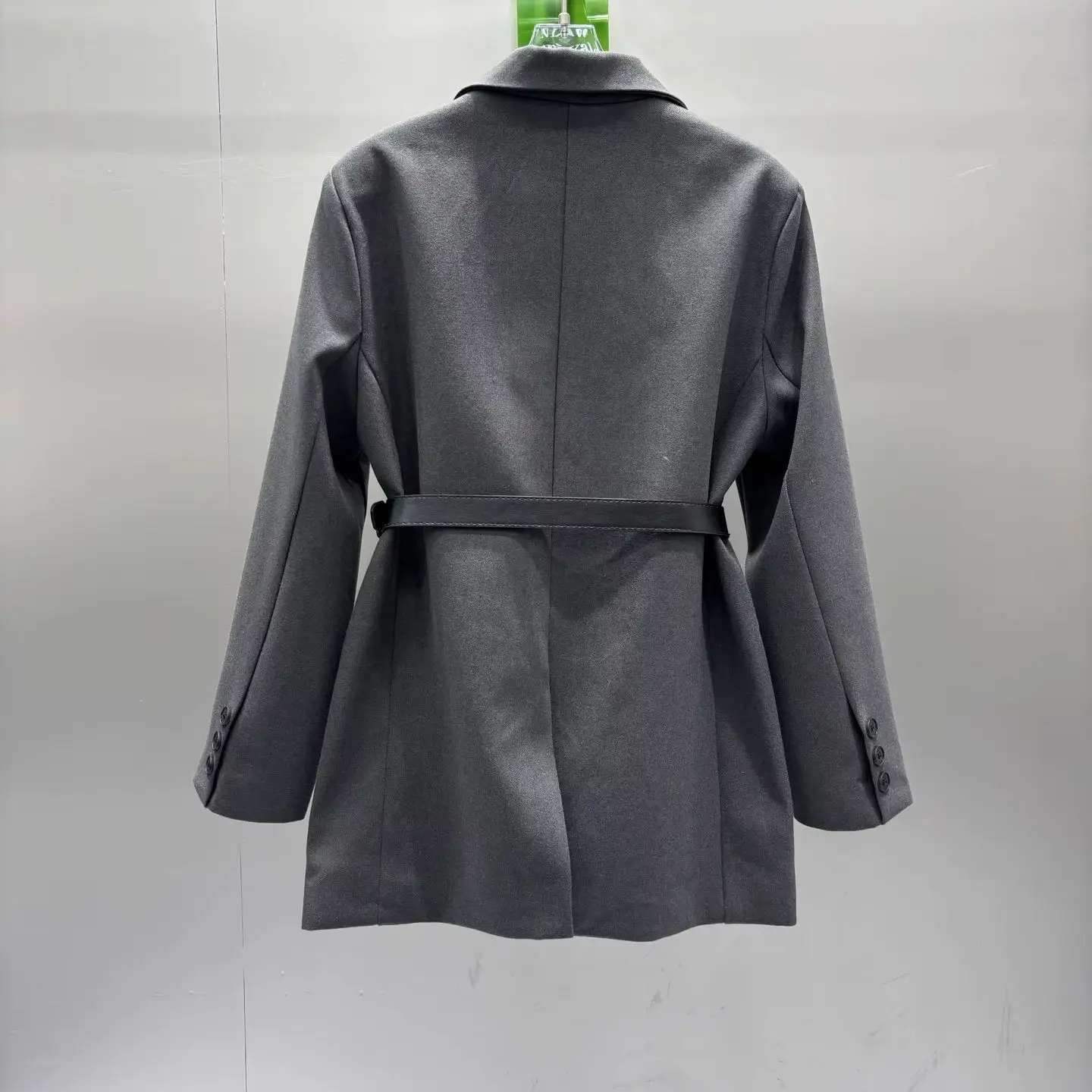 

The New Women Clothes Suits For The Autumn And Winter Of 2025 Showcase Cool, Stylish, Loose And Versatile Outerwear