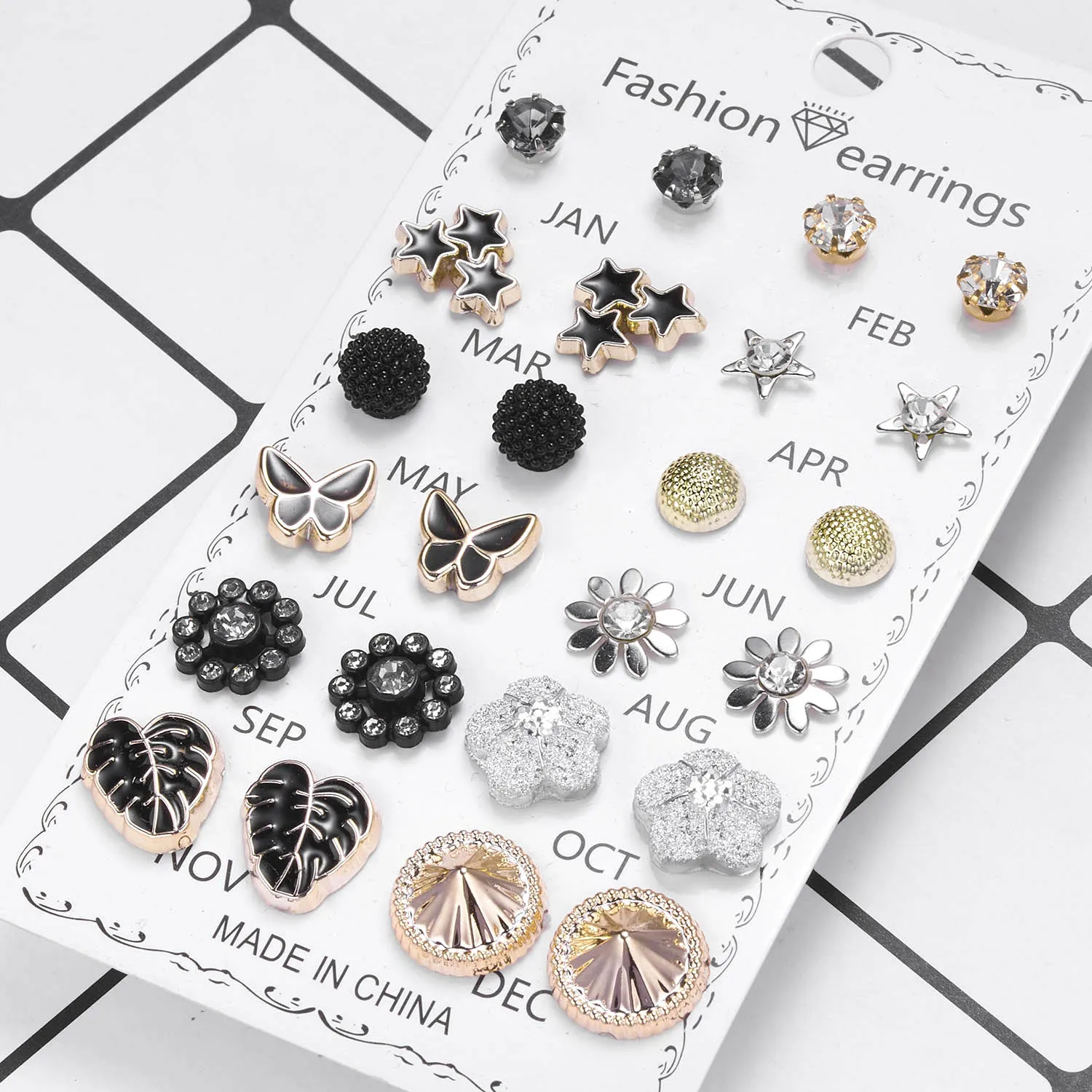 12 Pairs/Lot Acrylic Rhinestone Fashion Earrings Set For Women Flower Heart Stud Earring Girls Simple Geometric Earrings Jewelry