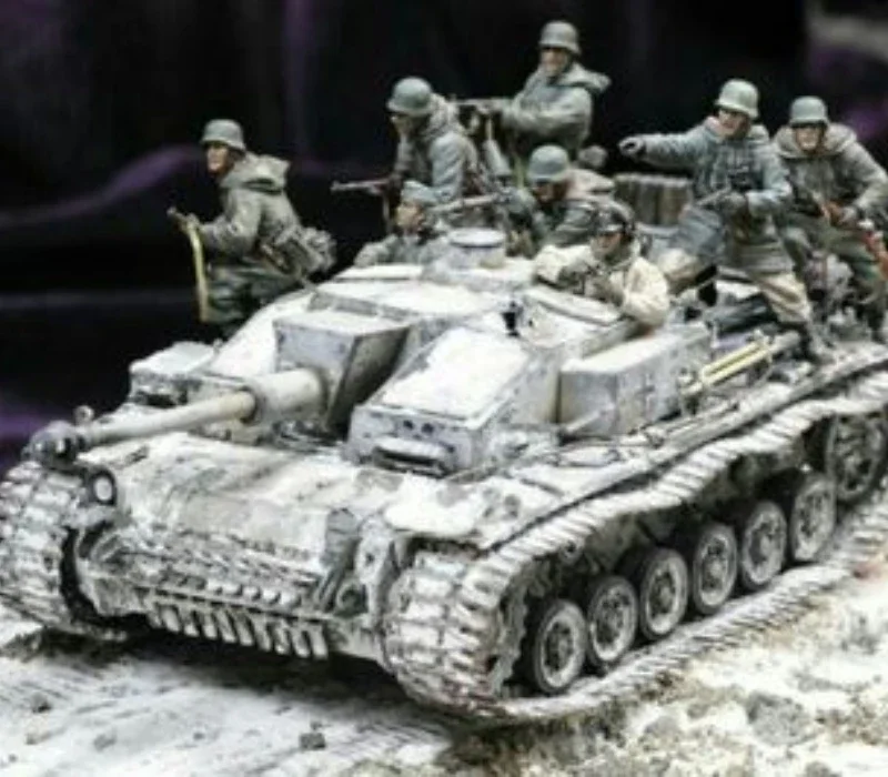 1:35 Verhältnis Druckguss harz 8 Soldaten der zweiten müssen selbst montieren und färben t037