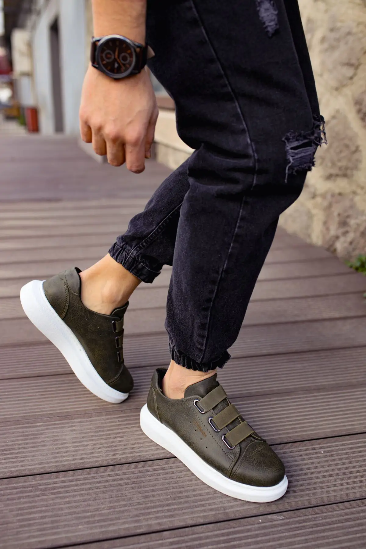 CHEKICH Original Brand Khaki 2024 Men's Sports Shoes for Summer High-soled Elastic band Artificial leather Sneakers CH0253