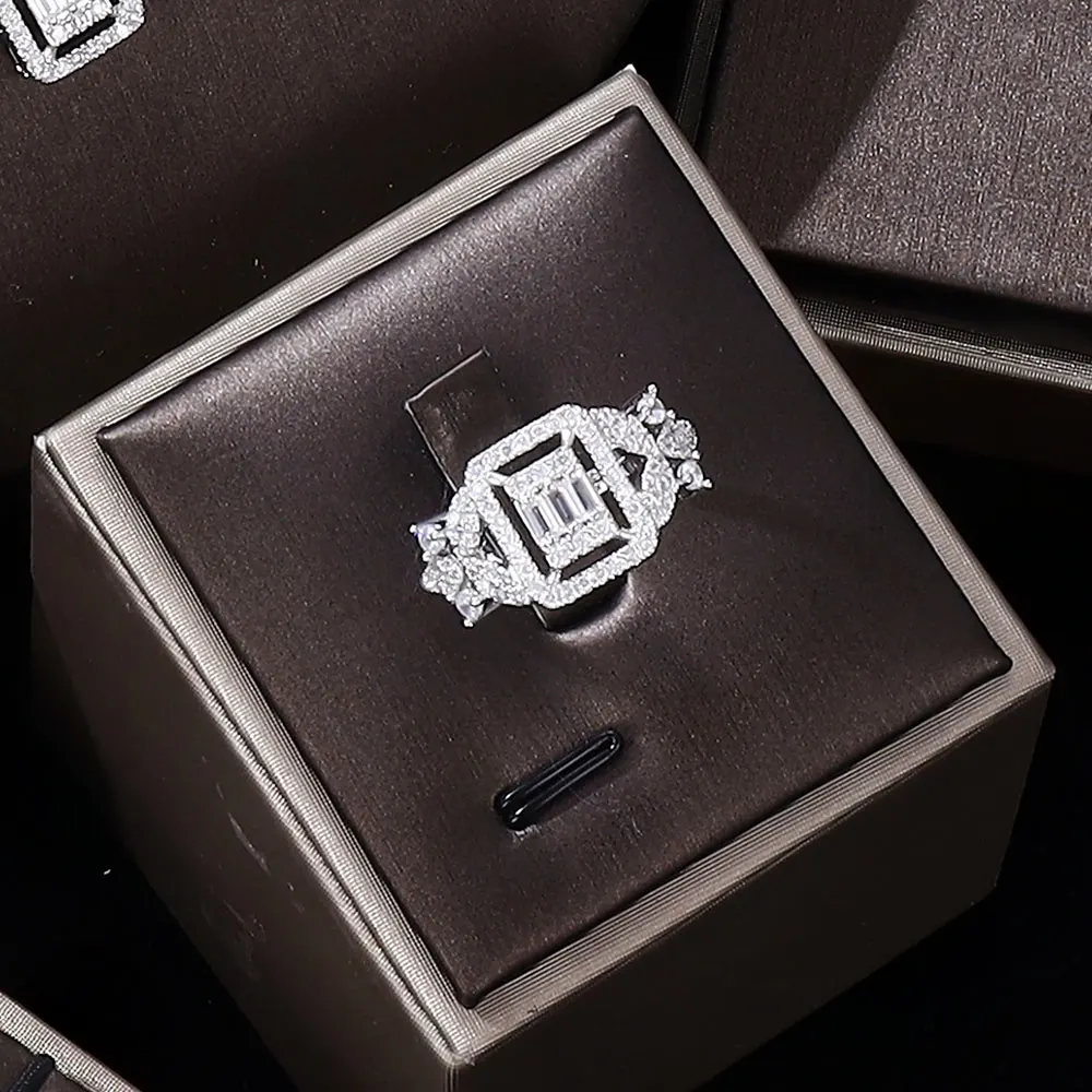 

Luxury Big Zircon Bridal Jewelry Set For Women Dubai Wedding Drop Earrings Necklace 4 Pcs Party Accessories