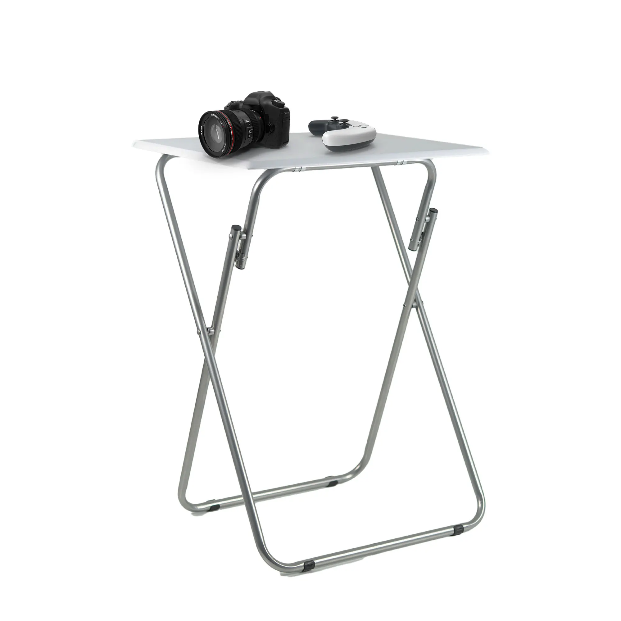 Mesa auxiliar plegable Jocca. Soporta Hasta 20kg. Tablero MDF laminado con melamina y patas de metal. Compacta y funcional, fácil de guardar debajo de la cama o del sofá. Ideal para ahorrar espacio y
