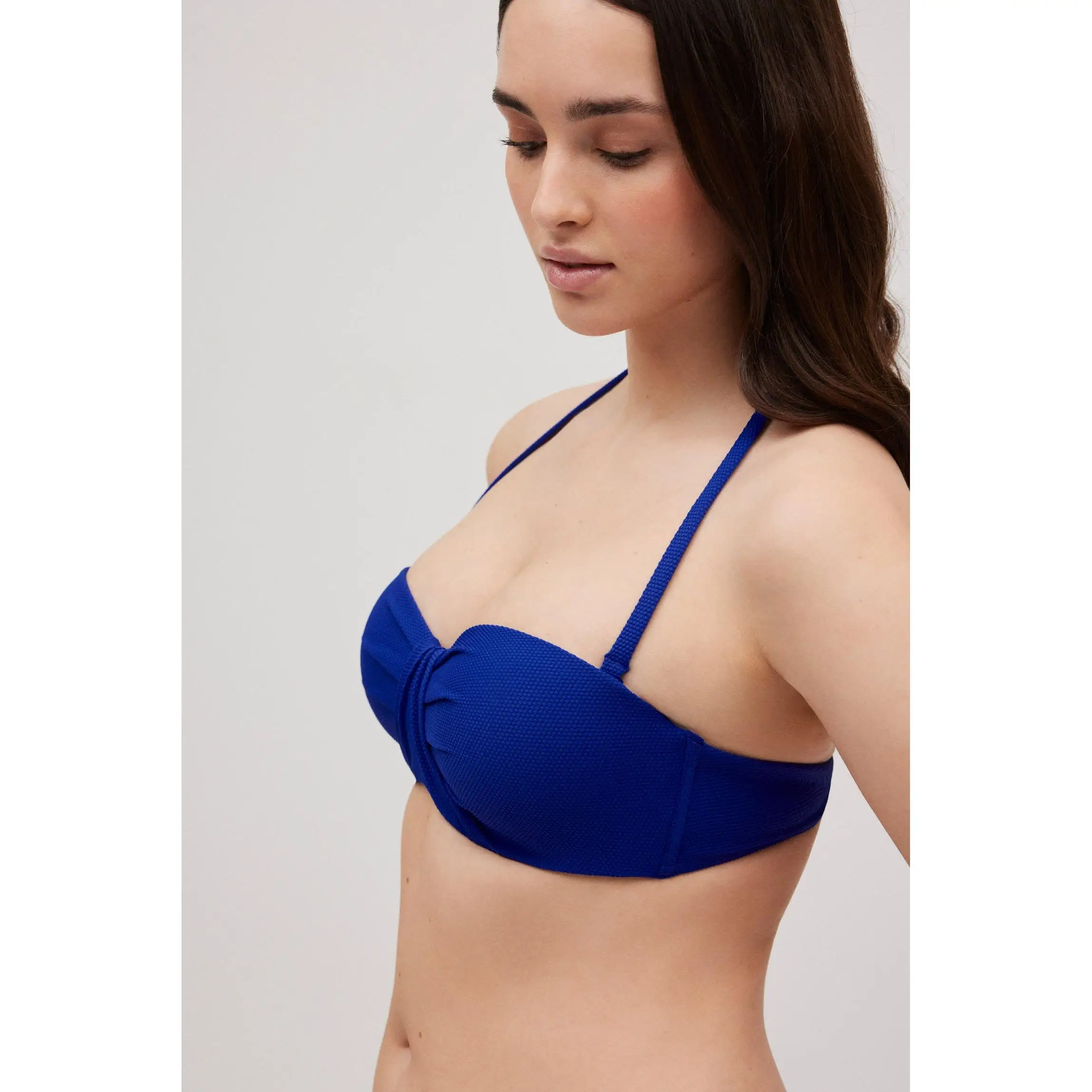 Ysabel Mora - Top bikini bandeau piqué marino copas C y D
