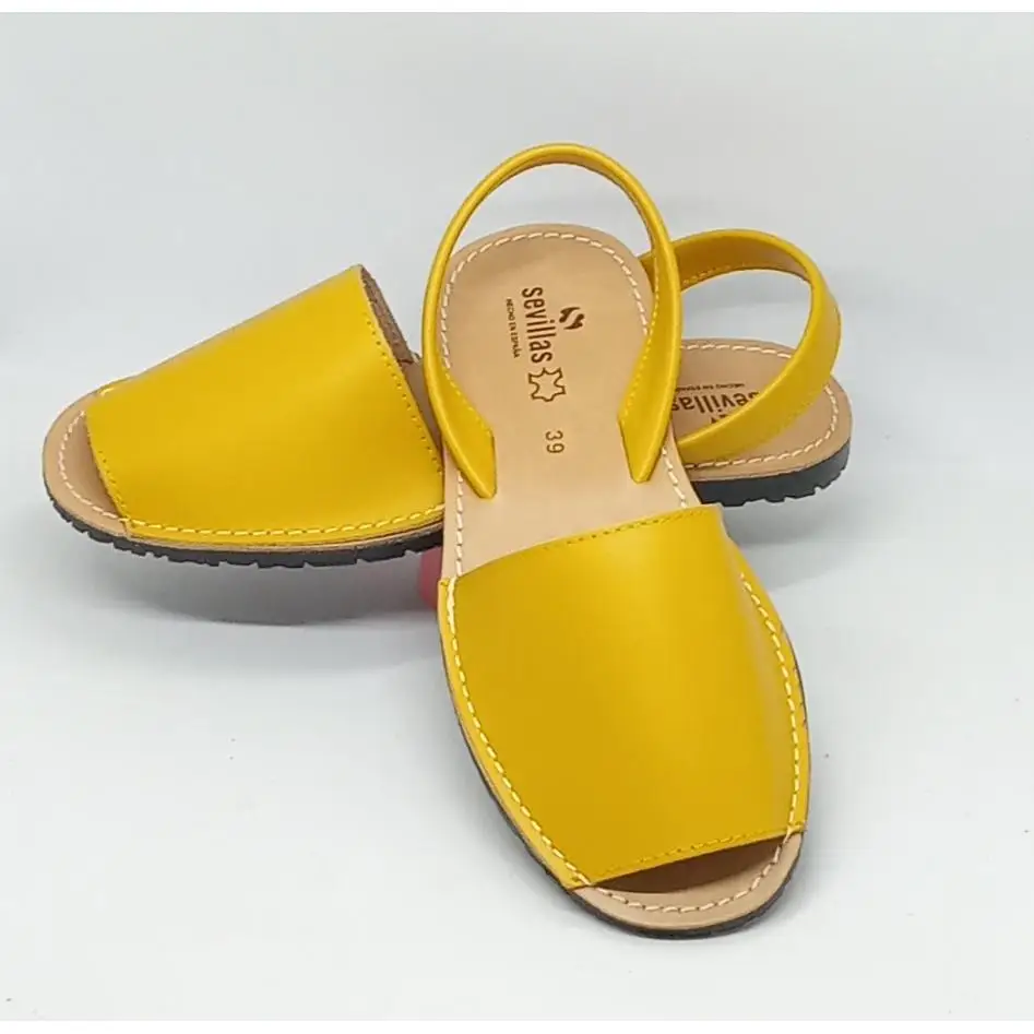 Sandalias Unisex Menorquinas Abarcas Ibicencas con Cuña en Piel Mod. 978 Marca: Sevillas Colores: Amarillo Tallas: 36-41