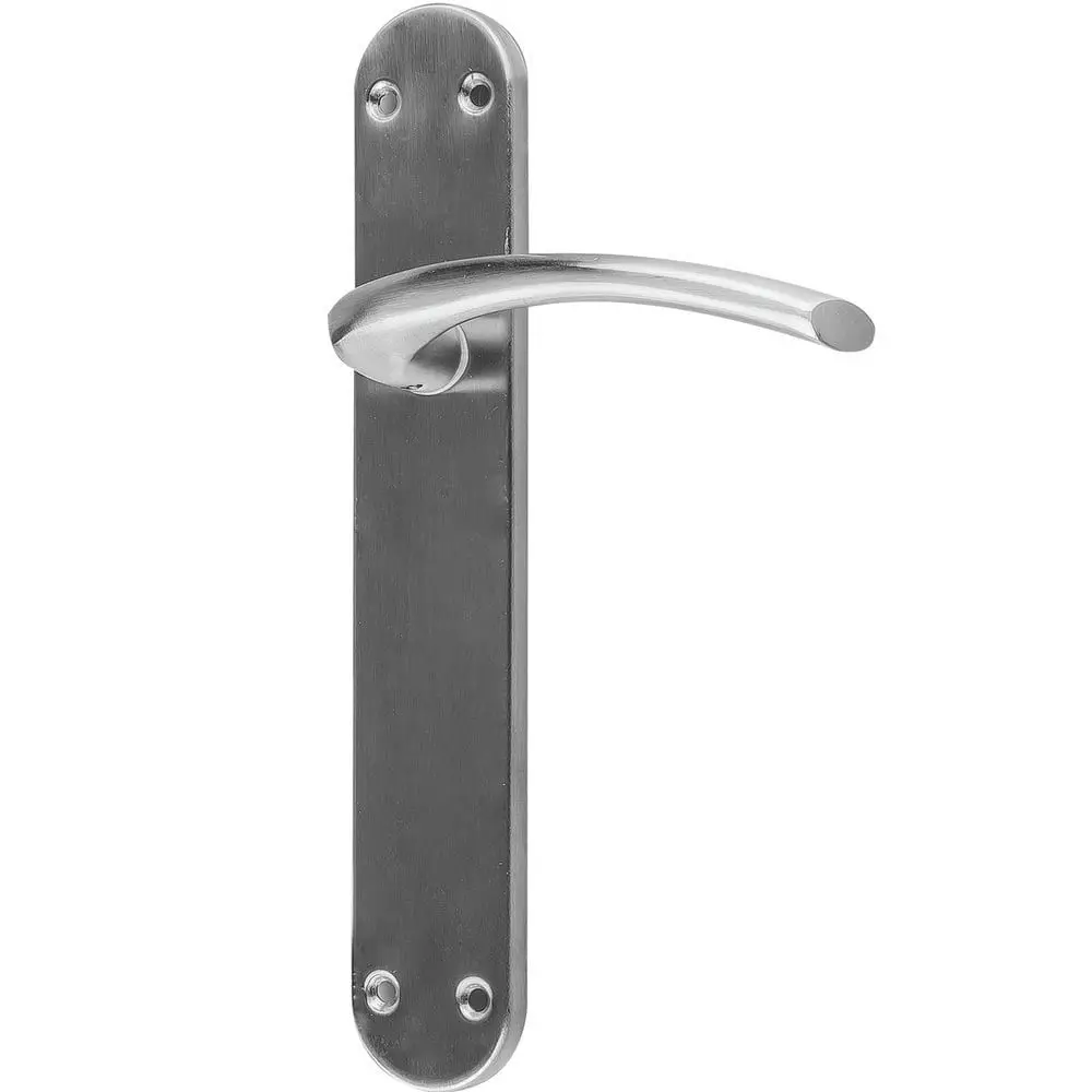 Manilla Curva con Placa – Manilla de  Aluminio y Placa de Hierro