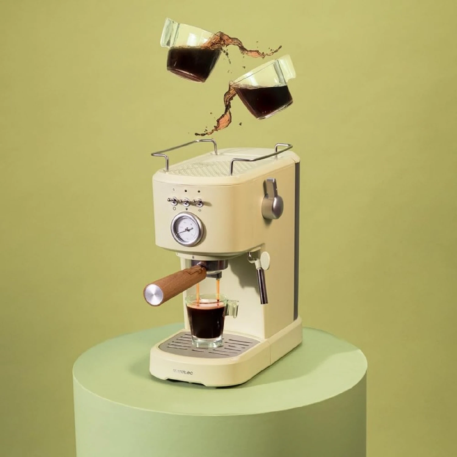 Cecotec Cafetera Espresso Compacta Power Espresso 20 Retro Green. 1100 W, 20 Bares, Vaporizador Orientable