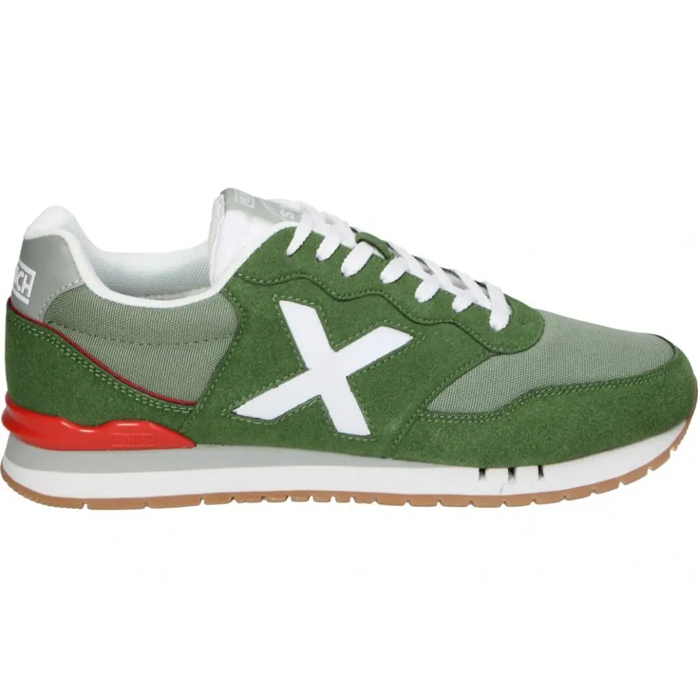 MUNICH | Munich Dash 224 Premium men's Sneaker-sports green with white and red accents-Sneaker with lace-up closure-Casual style-versatile-all-match-comfortable and high-quality-4150224 model