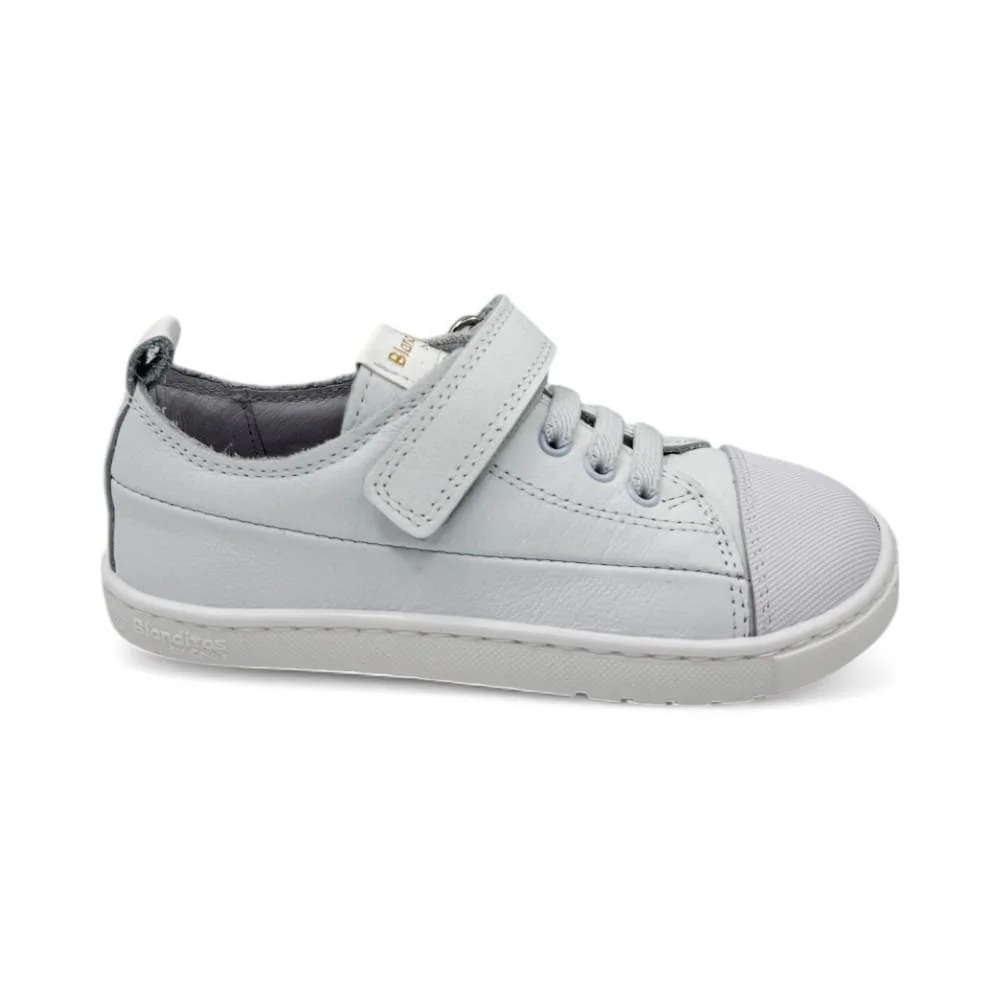 Calzado Respetuoso Blanditos By Crios modelo Ancla Blanco en color Blanco