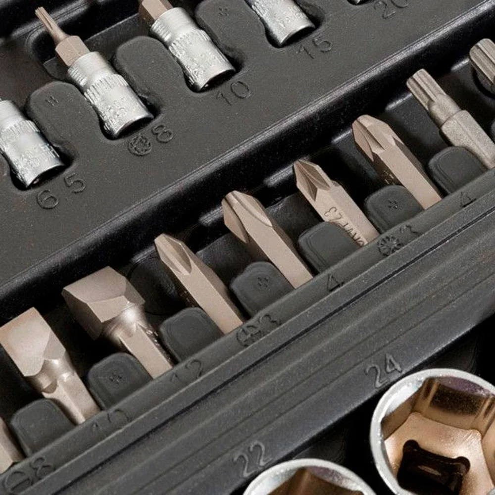 Nyana Home Tools 108 Pieces Combined Keys Briefcase