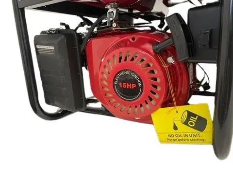 2500w gasoline generator with silent technology, 15 liter tank and 4 three-phase single-phase electrical outlets