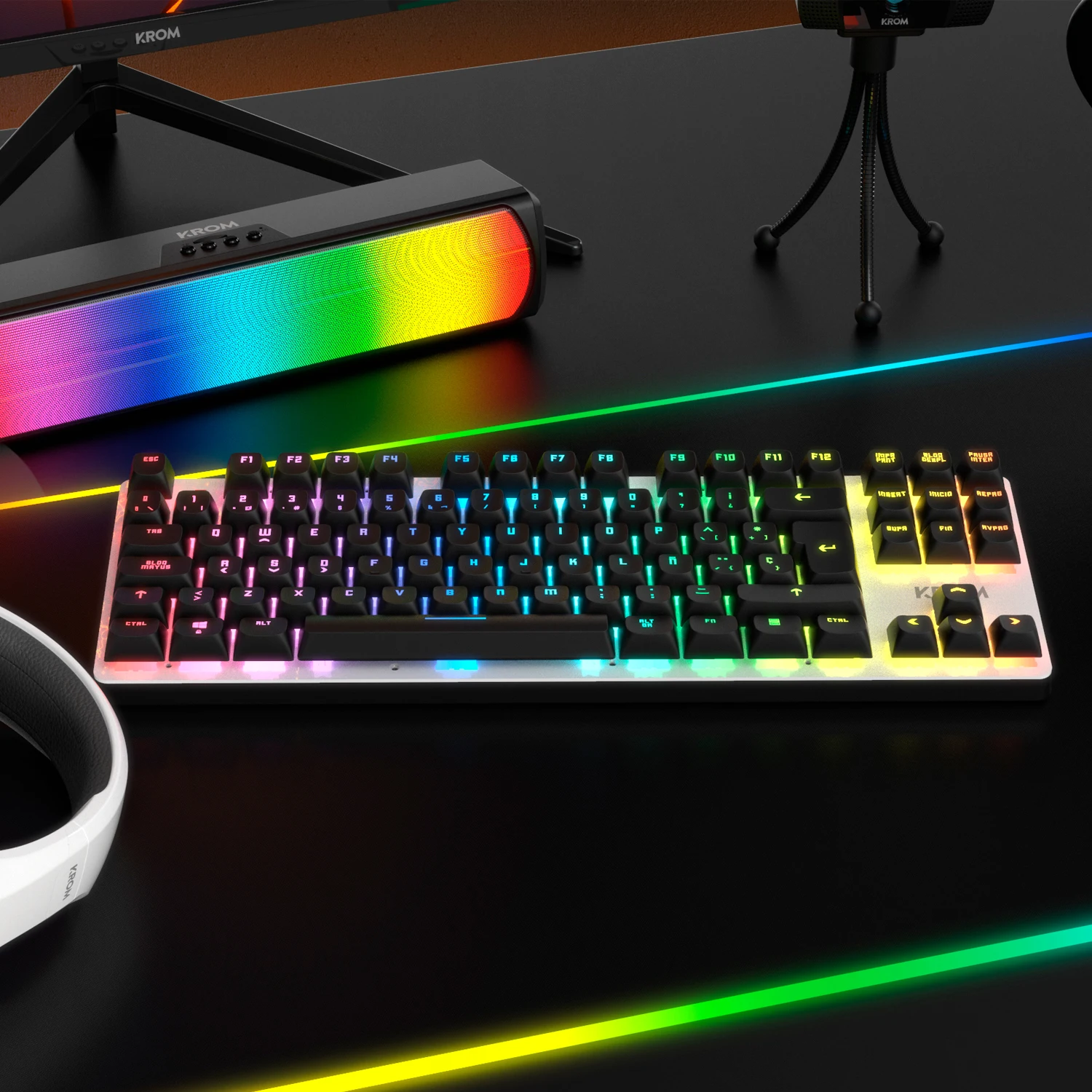 KROM Kernel Pro - Teclado Gaming mecánico RGB 18 Efectos, Bluetooth 5.3, 2,4 GHz y USB, Formato TKL, Switches Intercambiables, Cubierta extraíble, Layout Español, Color Negro o Blanco