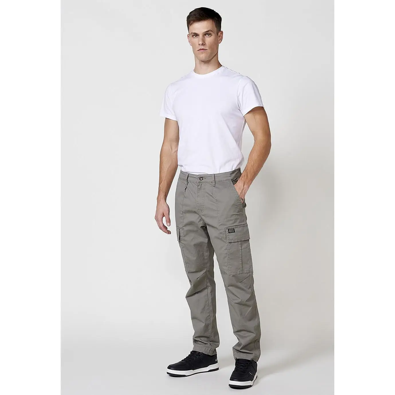 Koroshi Pantalón Hombre Cargo Regular – Koroshi Verde