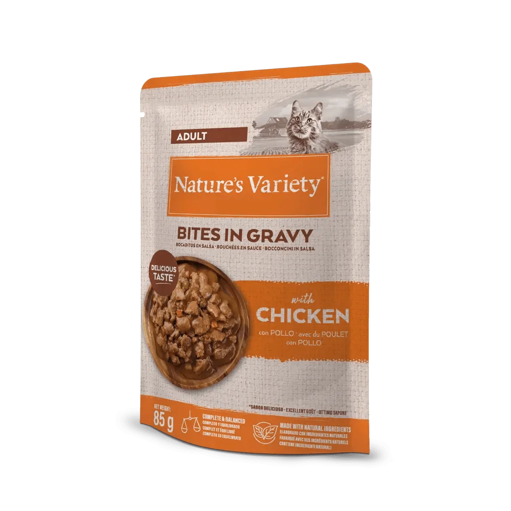 Nature's Variety Bocaditos en Salsa con Pollo para Gato - 85 g