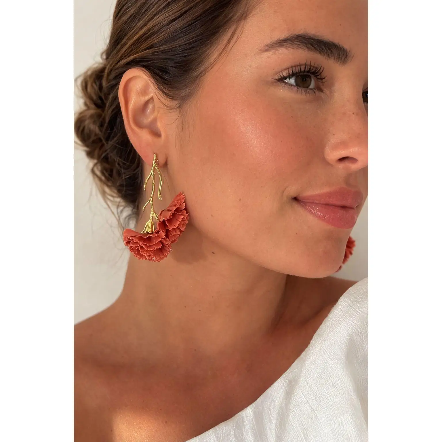 Pendientes flor terracota elegantes para mujer pendientes largos dorados estilo flamenca, fiesta ,boda y eventos