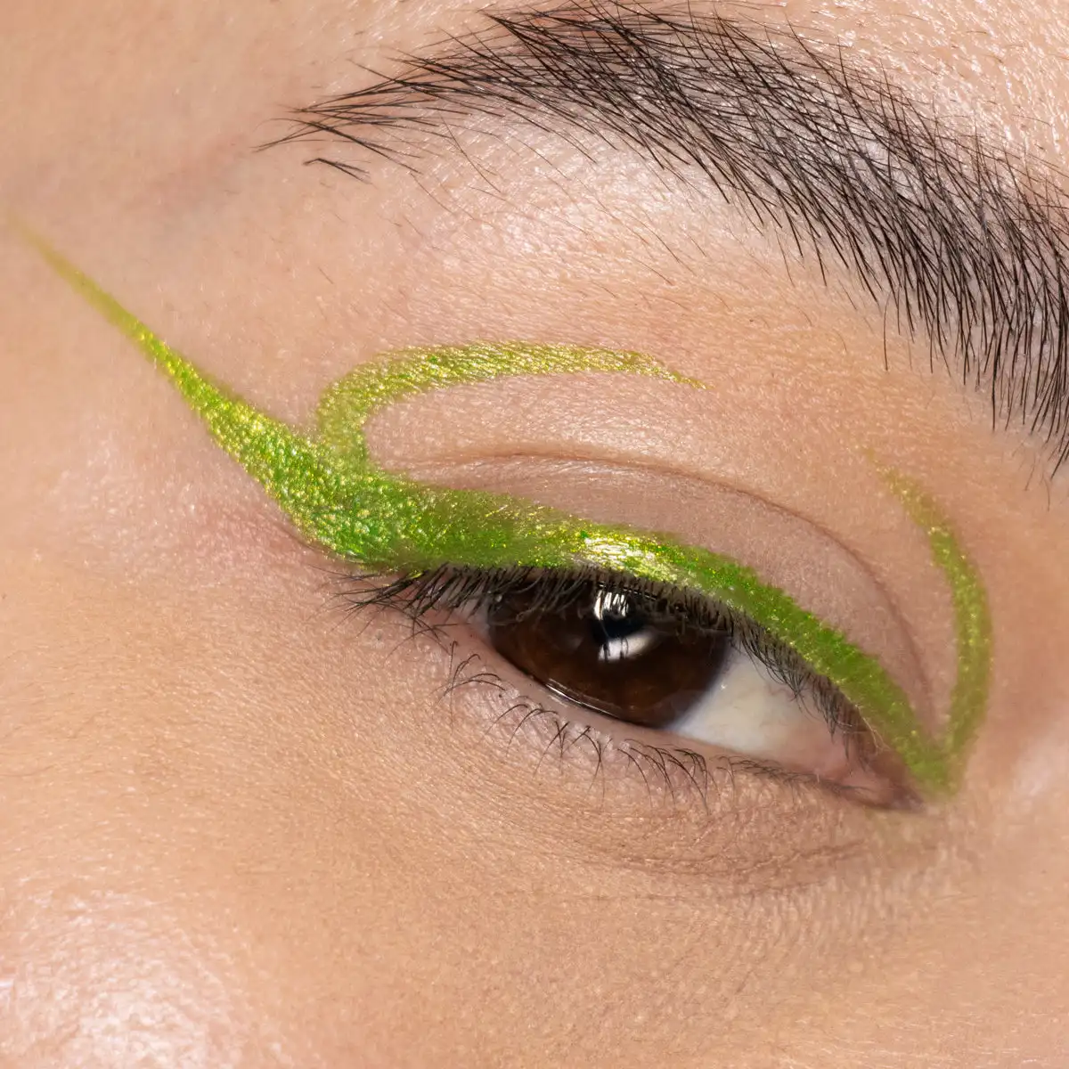 Liquid Eyeliner To Die For Metal-lime-me Krash Kosmetics