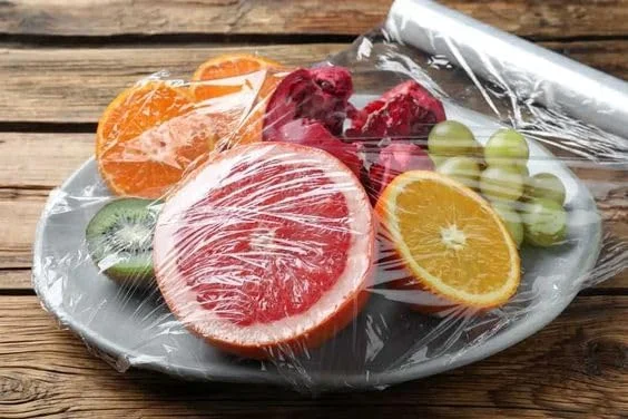 Pack 3 rolls transparent film paper 30cmx300m, industrial size kitchen paper, tattoo packaging and protection, for refrigerator and microwave