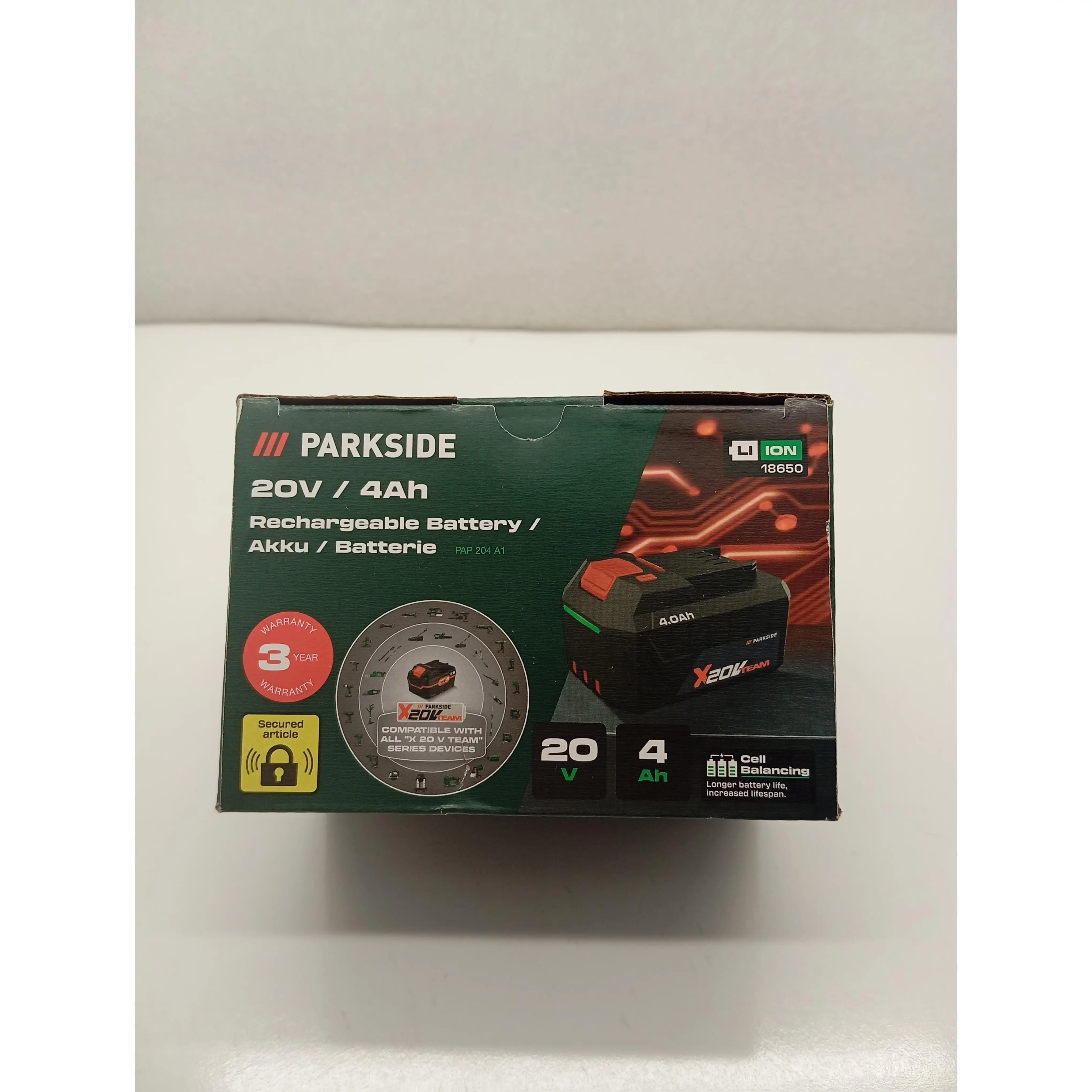 Bateria Parkside 20 voltios de 4 Amperios nuevo modelo compatible con todas las maquinas Parkside de 20 voltios.