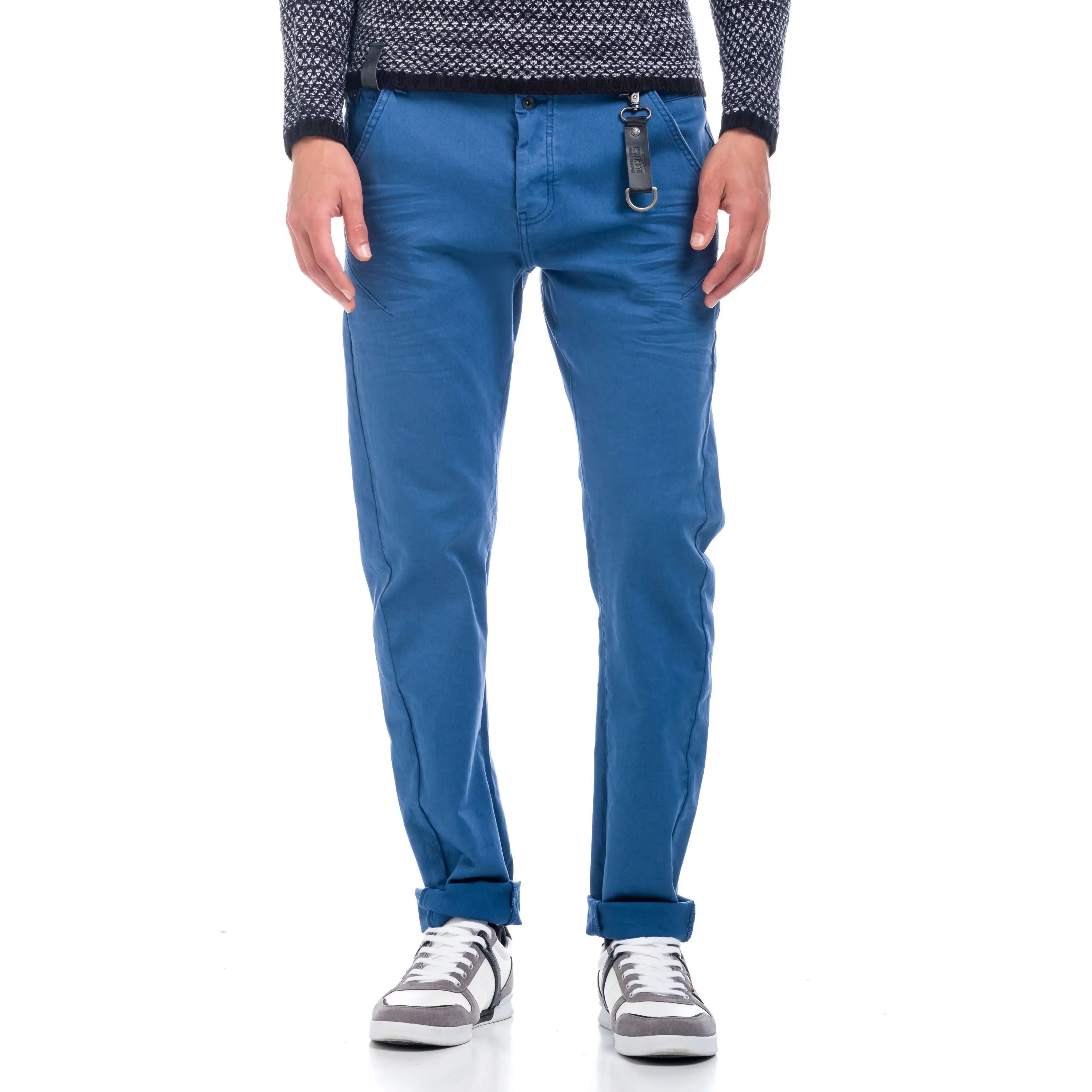Koroshi Denim slim detalle llavero tipo piel