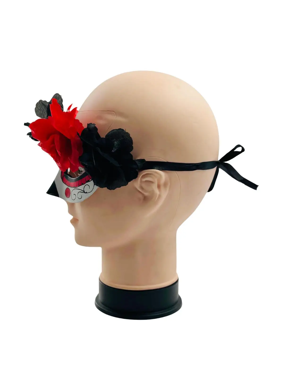 Catrina mask with black and red flowers. # Guirca # Halloween # flowers # Catrina