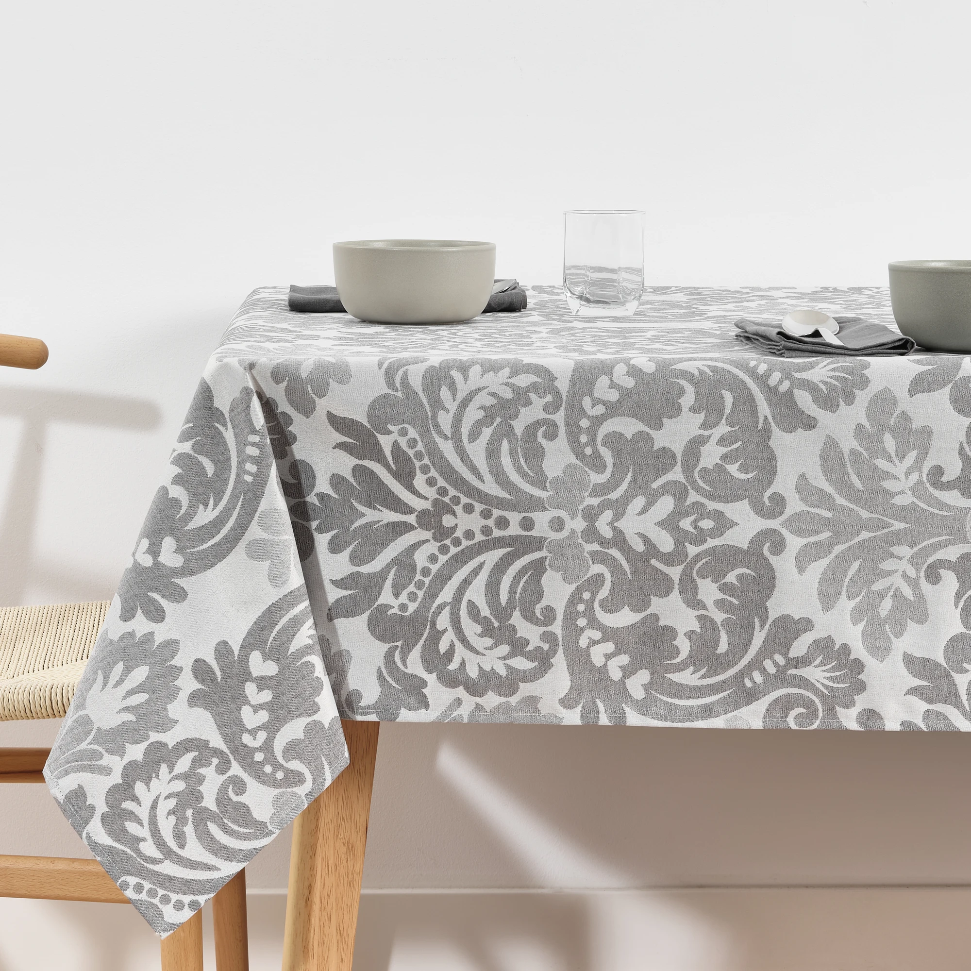 Mantel Antimanchas Jacquard BL Belum - Resistente al agua - Ideal para mesas cuadradas, rectangulares u ovaladas - Algodón orgánico - Fabricado en España - Fácil de lavar - Tejido jacquard