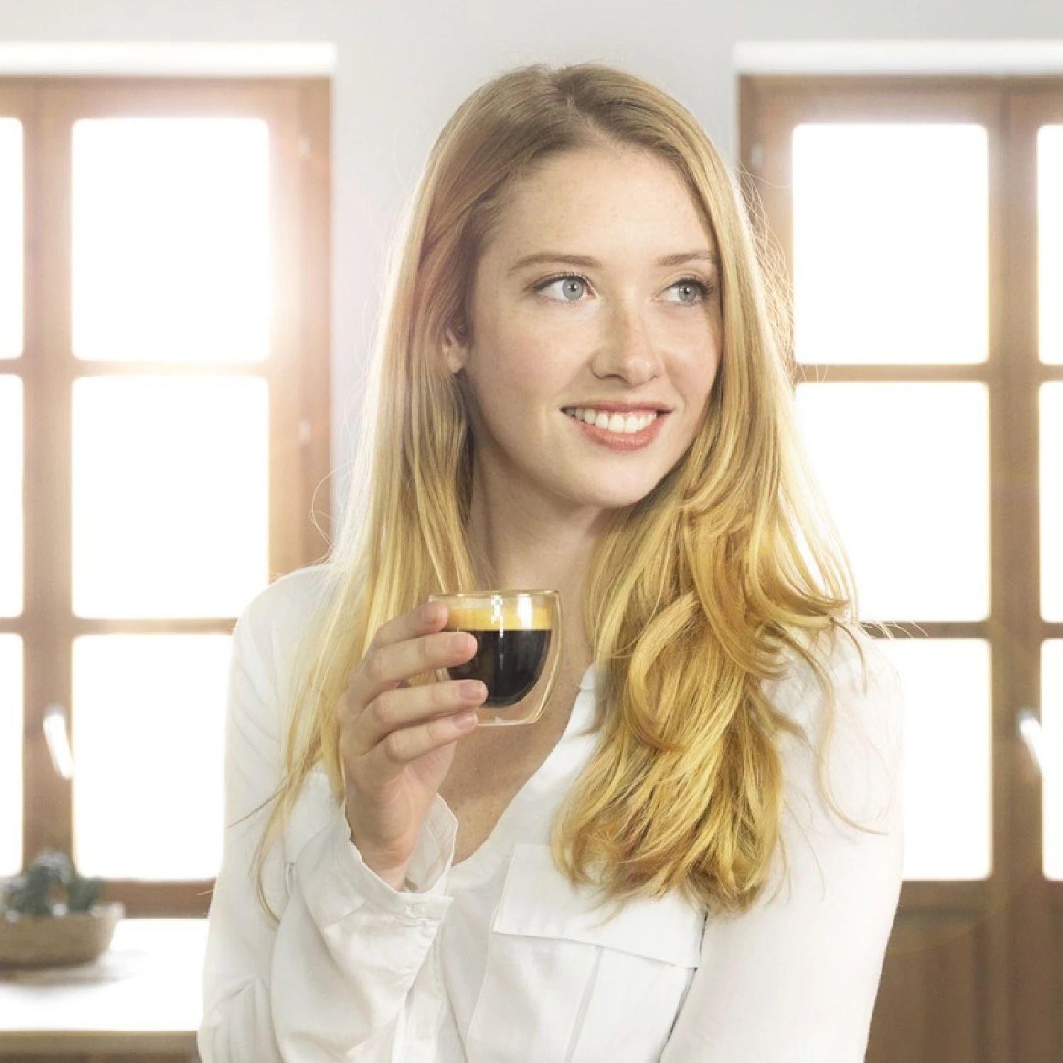 Cecotec espresso coffee maker cafelizzia 790 white