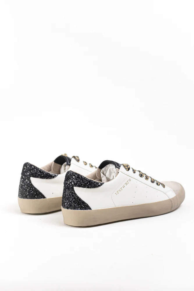 Wunder Spring retro style Corina material combination sneaker