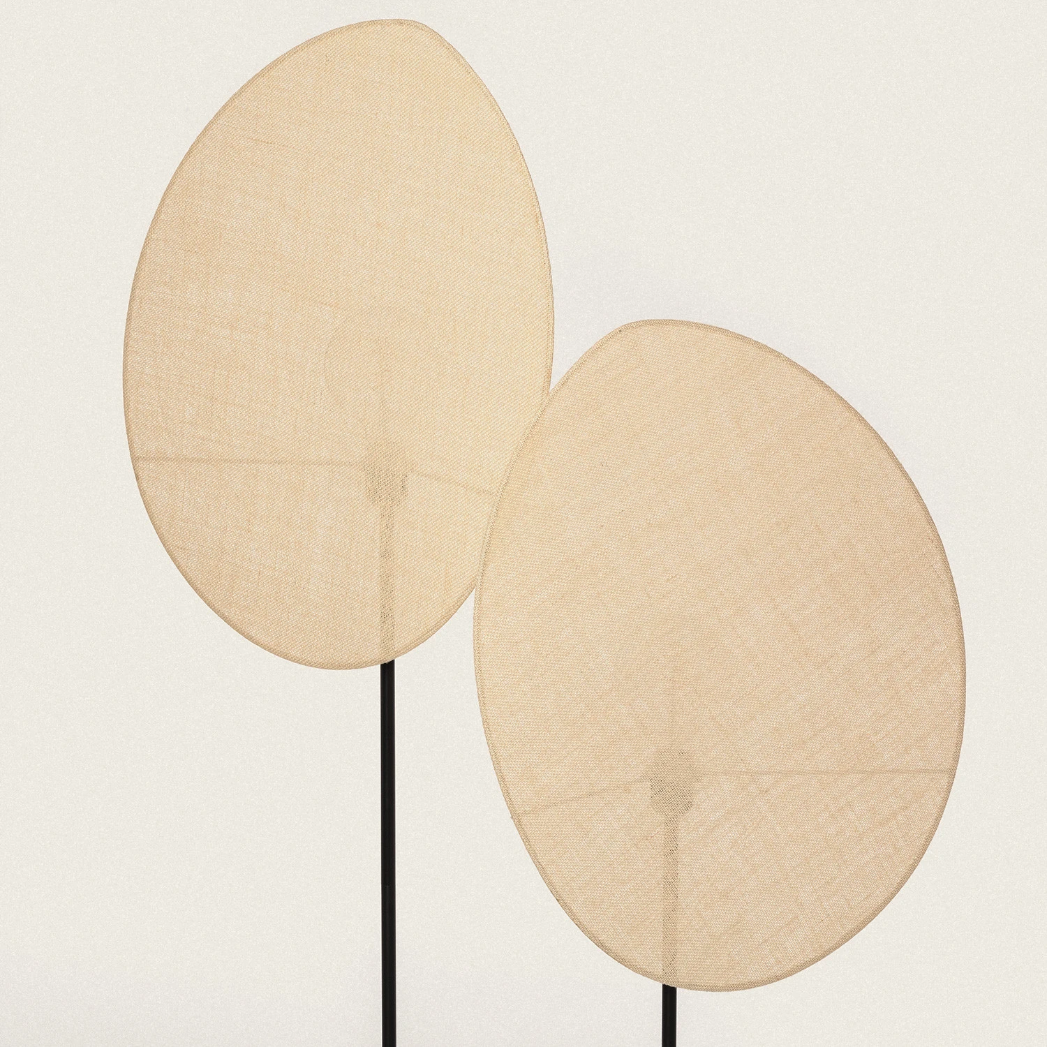 Ledkia Lámpara de Pie Oval Metal y Tela para Decoración Interior