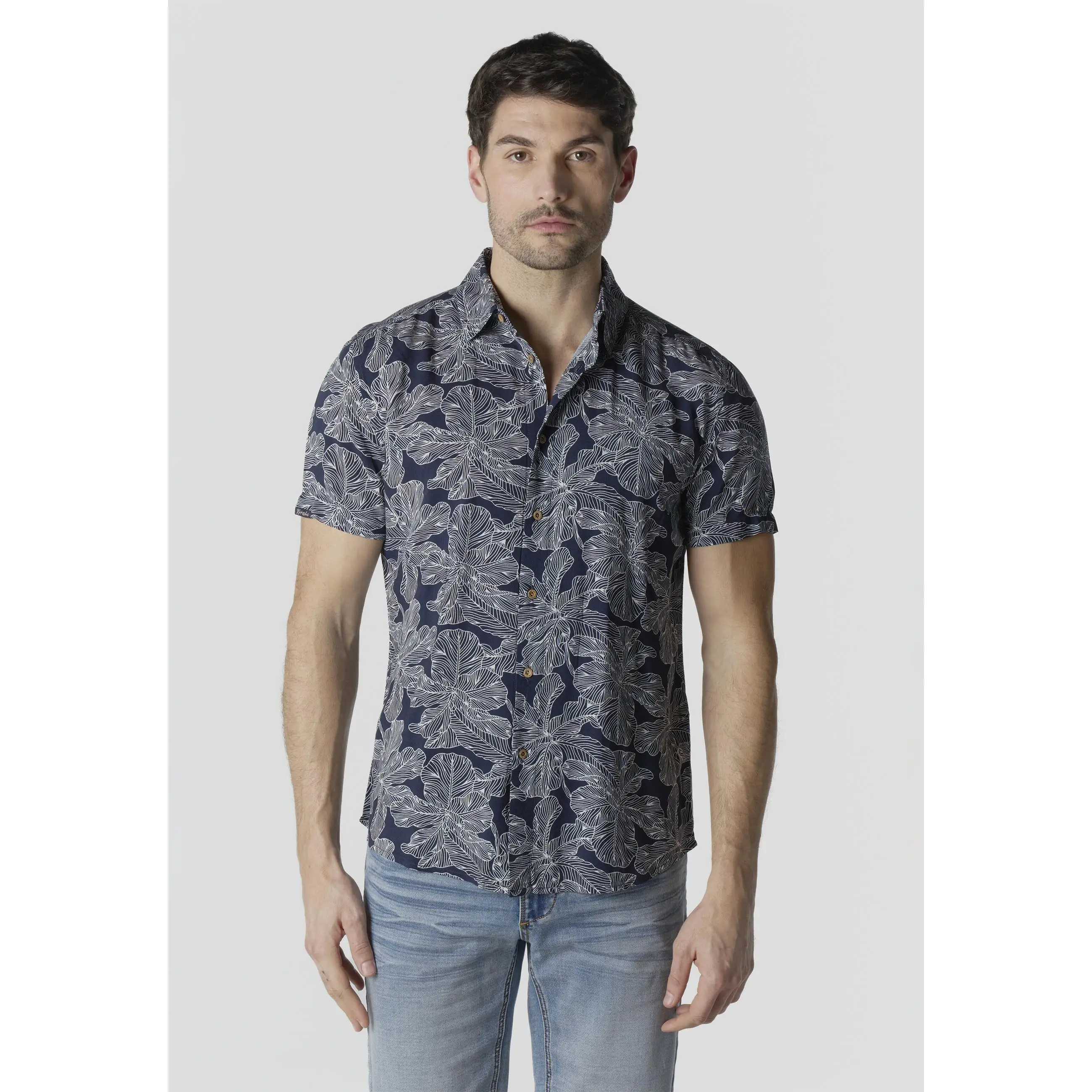 Koroshi Camisa Hombre Manga Corta Estampada Casual Viscosa – Koroshi 2611CC38
