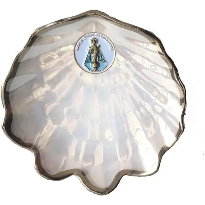 DOCOLASTRA baptism shell of the Virgin of Covadonga in pearly crystal. Customization option and christening scarf (custom crystal edge and back)