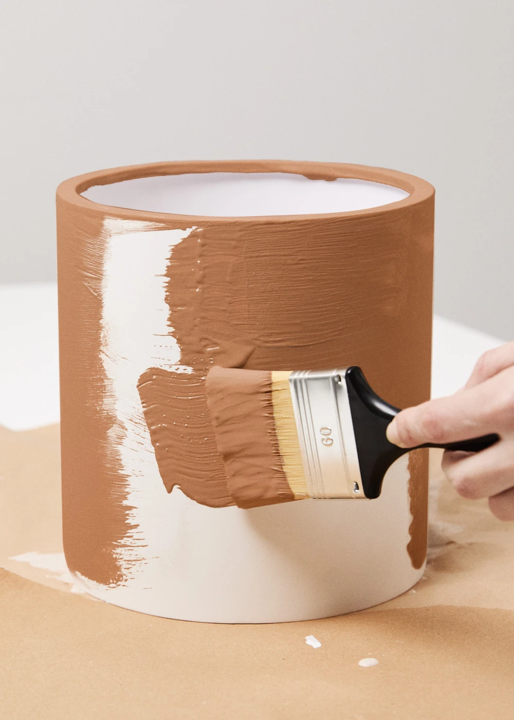 Create - 40w silent ø132cm ceiling fan with customizable plaster housing (white / light wood)- wind calm concrete