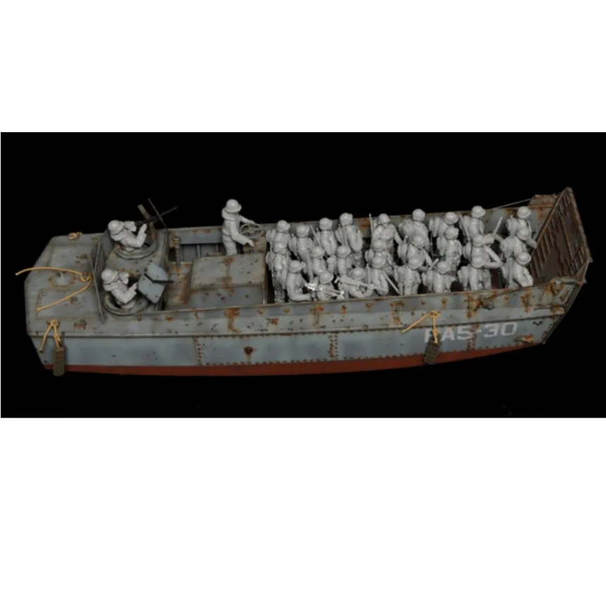 Landing Boat uses LCVP in Normandy (includes 28 figures) Italeri-6524