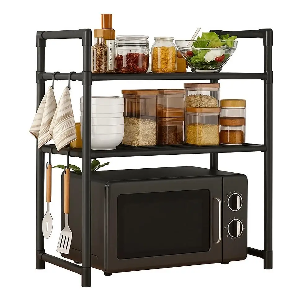 Estantería de cocina multifuncional de 3 niveles en metal negro, ideal para microondas, especias y utensilios. Incluye ganchos laterales para paños o accesorios. Ahorra espacio y organiza tu encimera